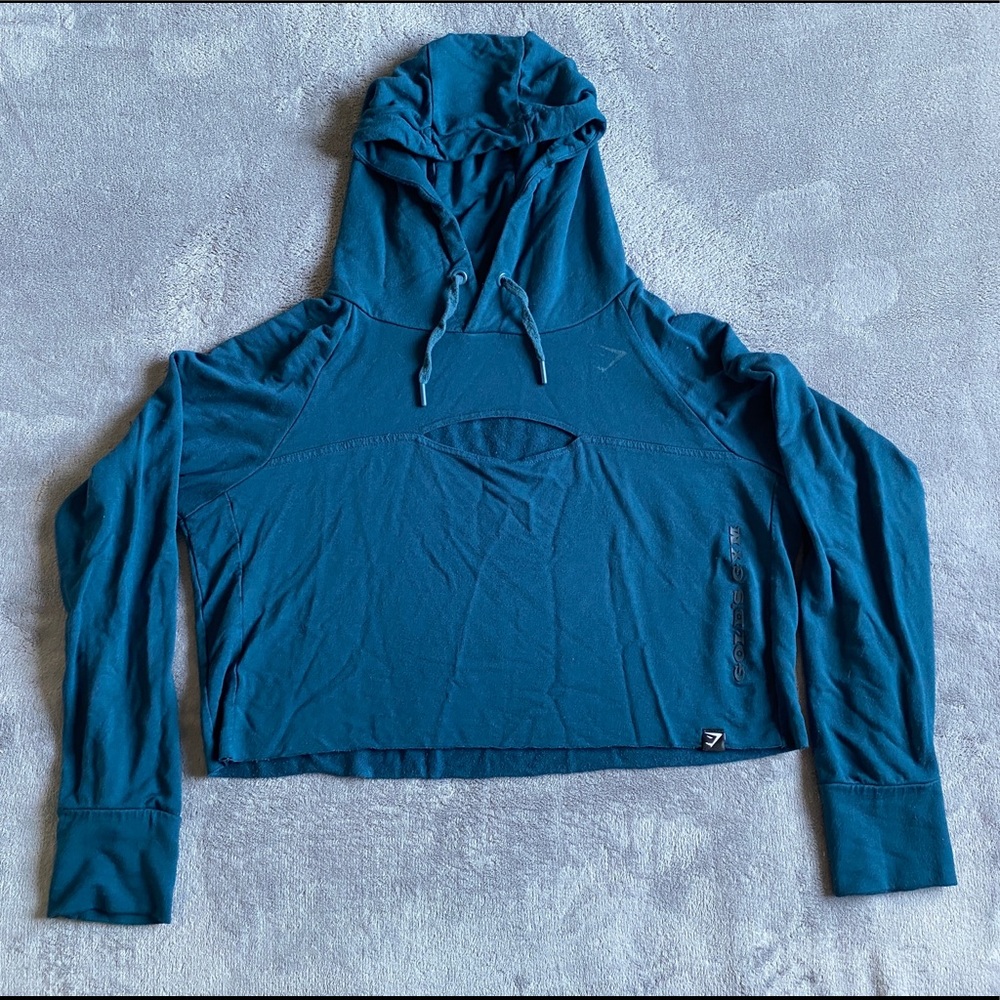 ✨🌙Gymshark Limited Edition Gold’s Gym Crop Top Pullover🌙✨